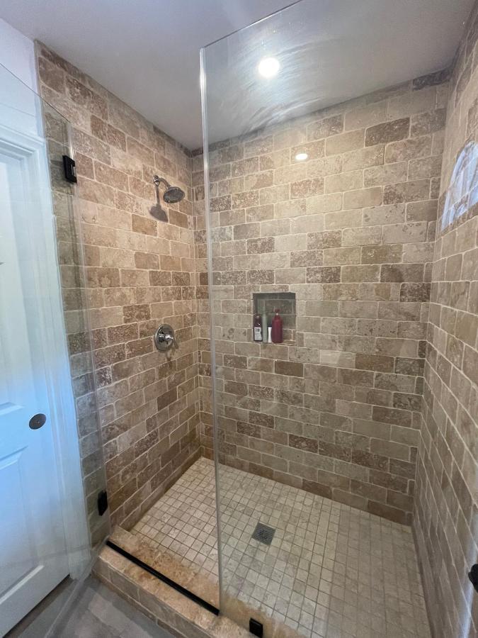 Private Room W/ Private Room Entrance & Free Wifi & Ac & Private Fridge Carson Exterior foto